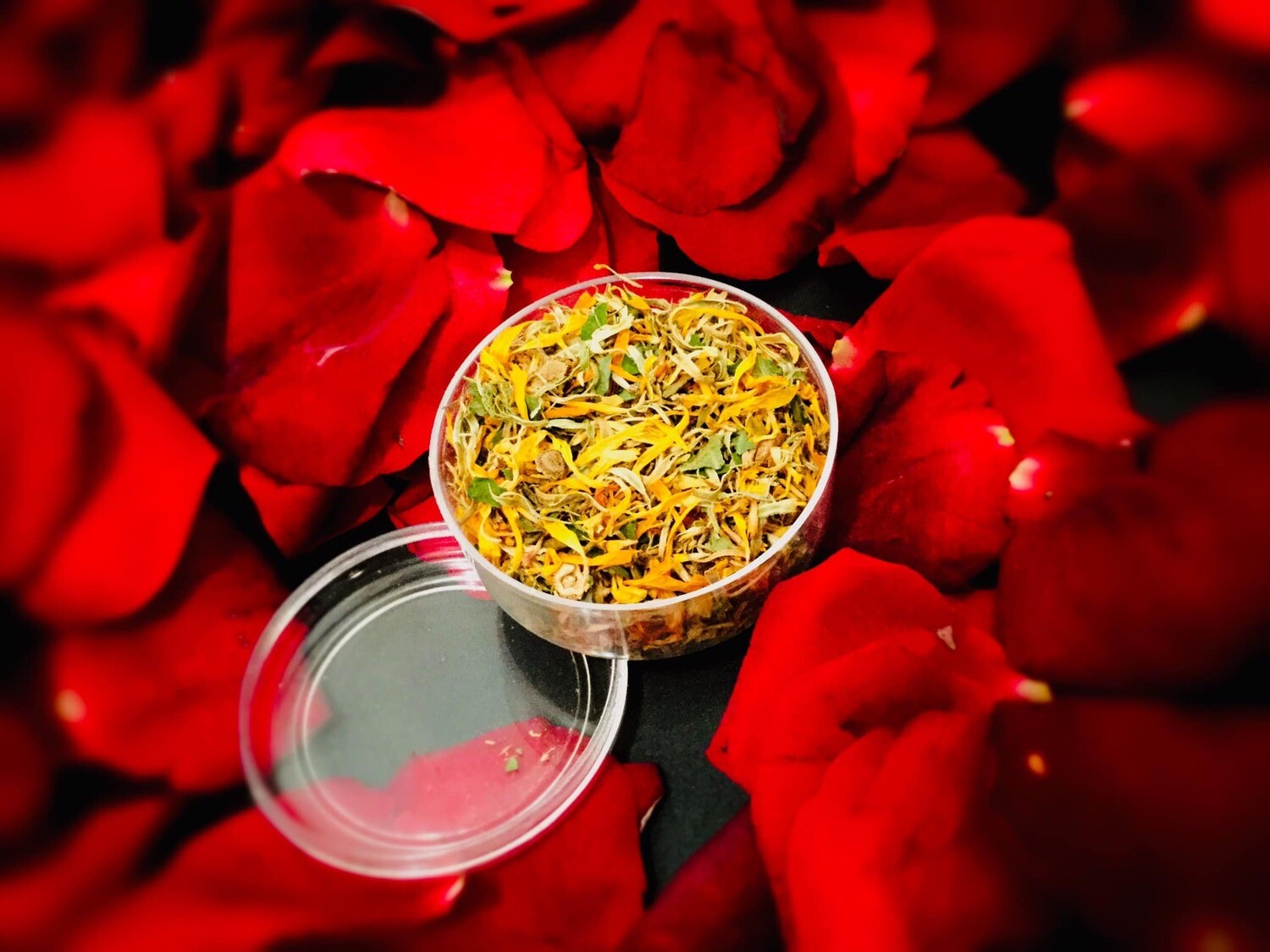 Contenedor con Mezcla Floral para tu pipa