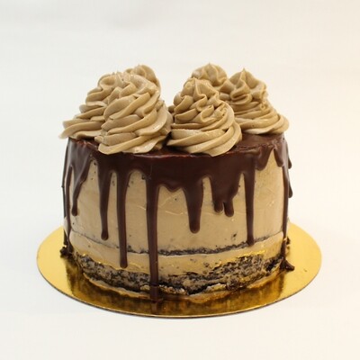 Torta Desnudo de Chocolate – Elegancia y Sabor en Cada Capa