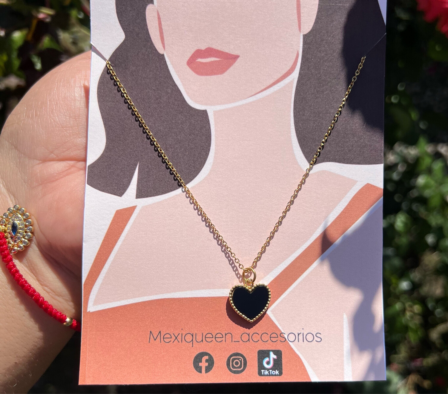 Black Heart Necklace Super Elegant🖤✨ (Acero Inoxidable, Stainless Steel)