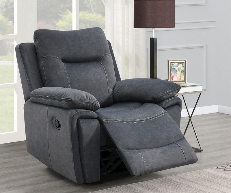 FINLEY CHAIR