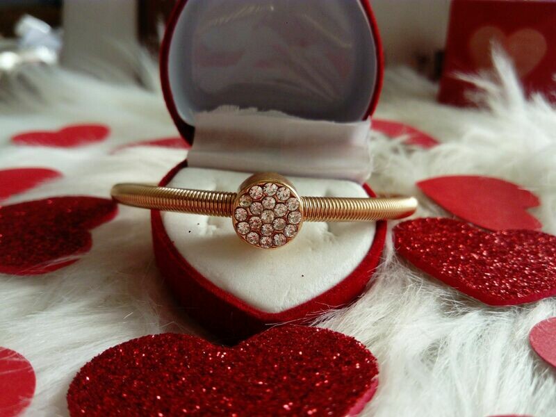 ​Белезица GOLD LOVE​