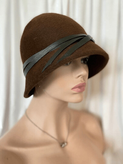 Cloche im Stile der 1920er Jahre