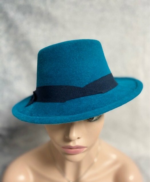 Damenhut Filzhut im Stil der 1940er Jahre