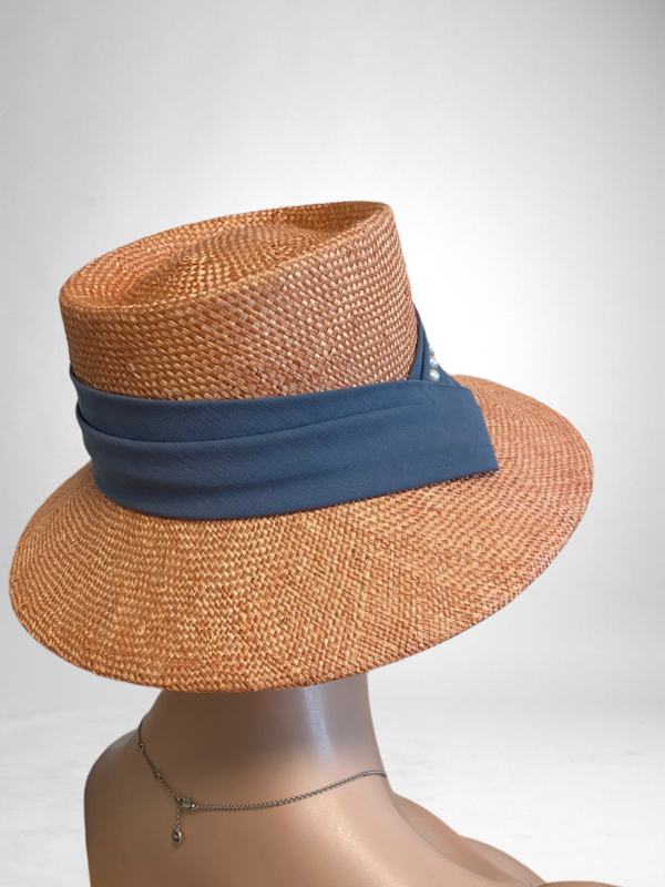 Damenhut Sommerhut aus Stroh
