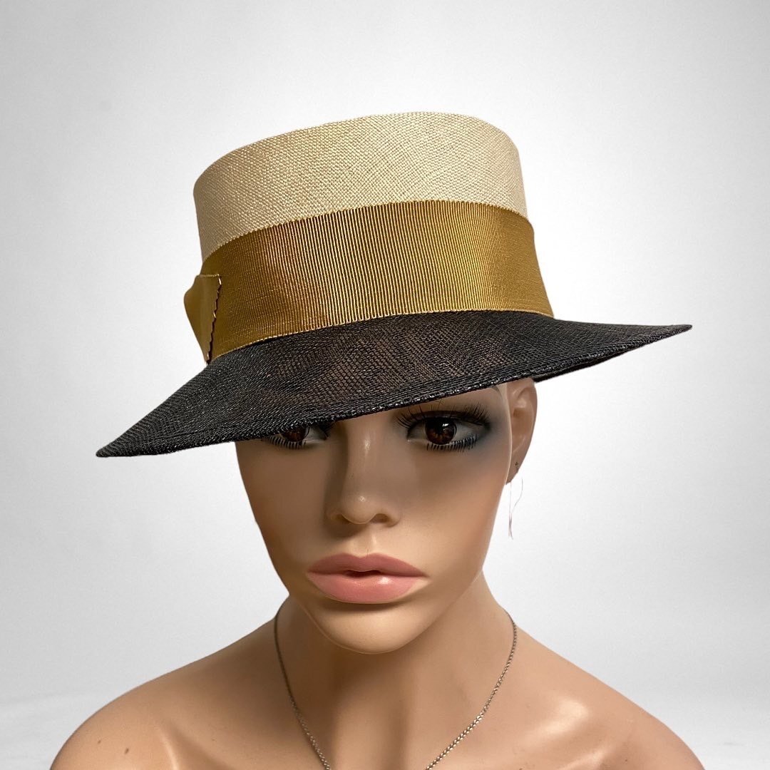 Damenhut Sommerhut aus Stroh