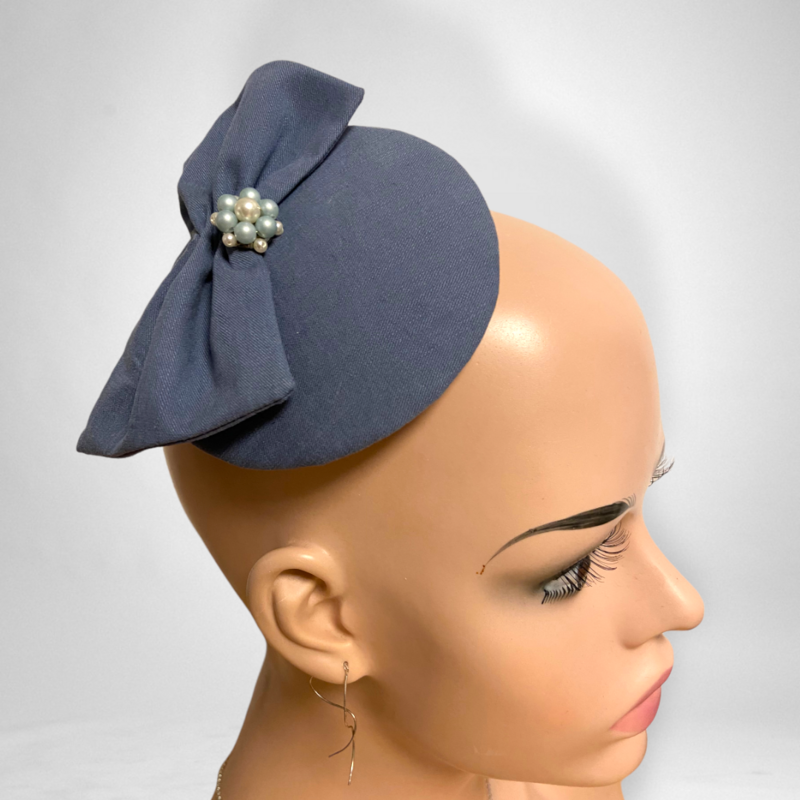 Fascinator hellblau