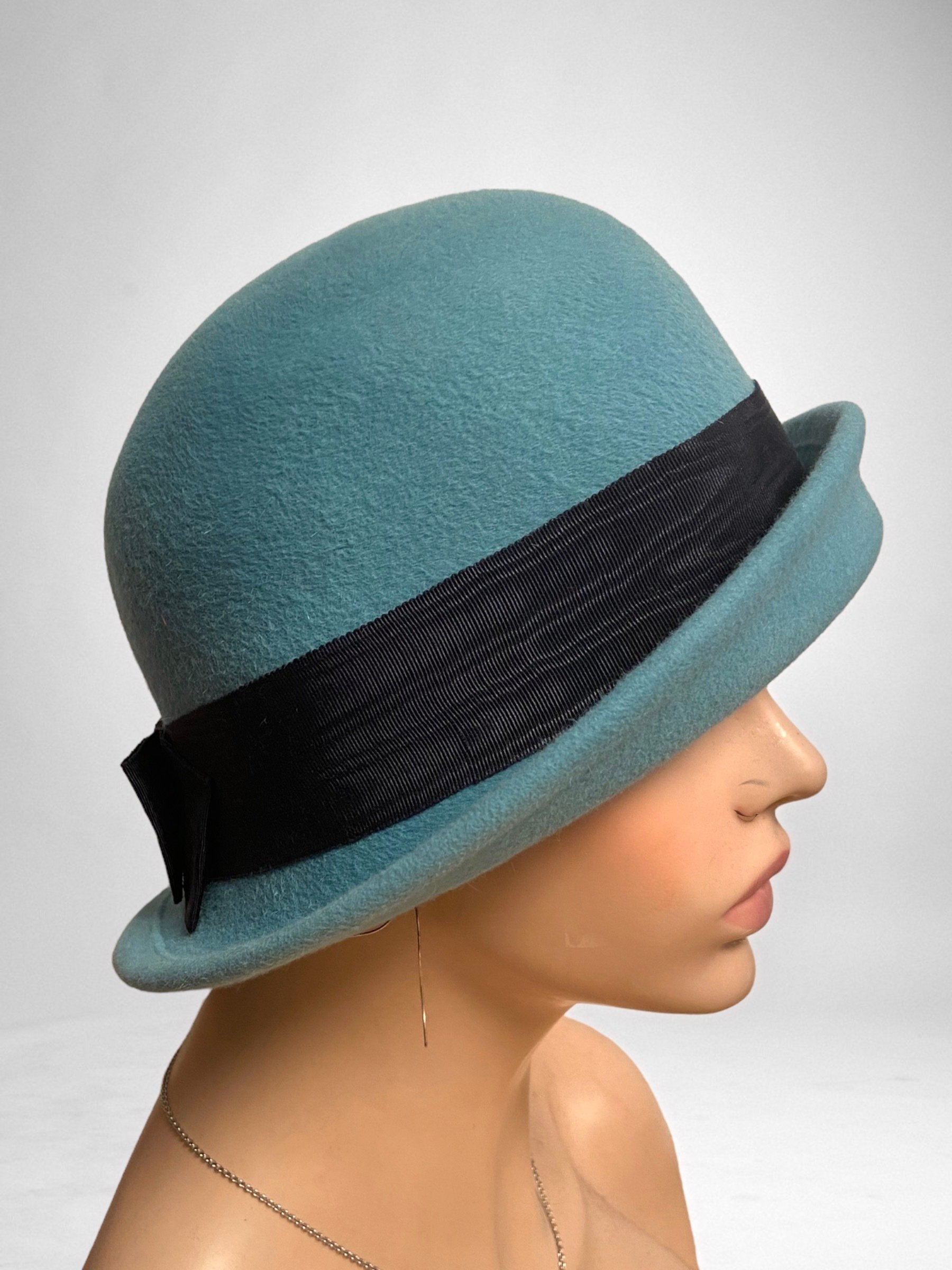 Cloche im Stile der 1920er Jahre