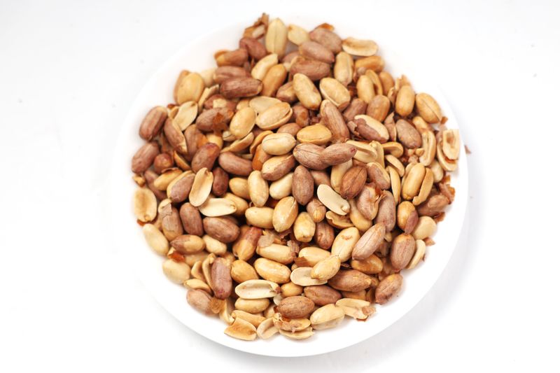 Unsalted peanuts فستق عبيد بدون ملح
