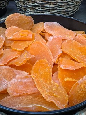 Dried mango مانجو مجفف