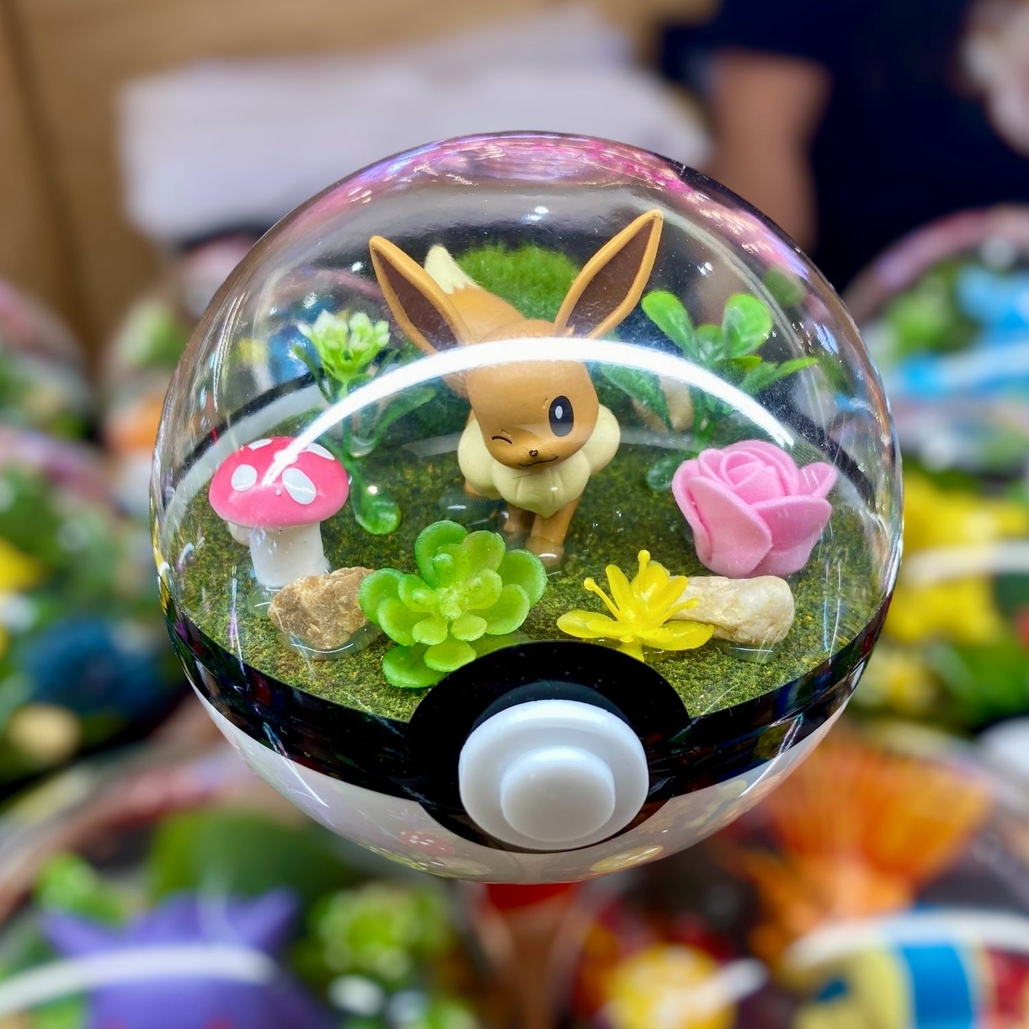 Eevee Winking Terrarium