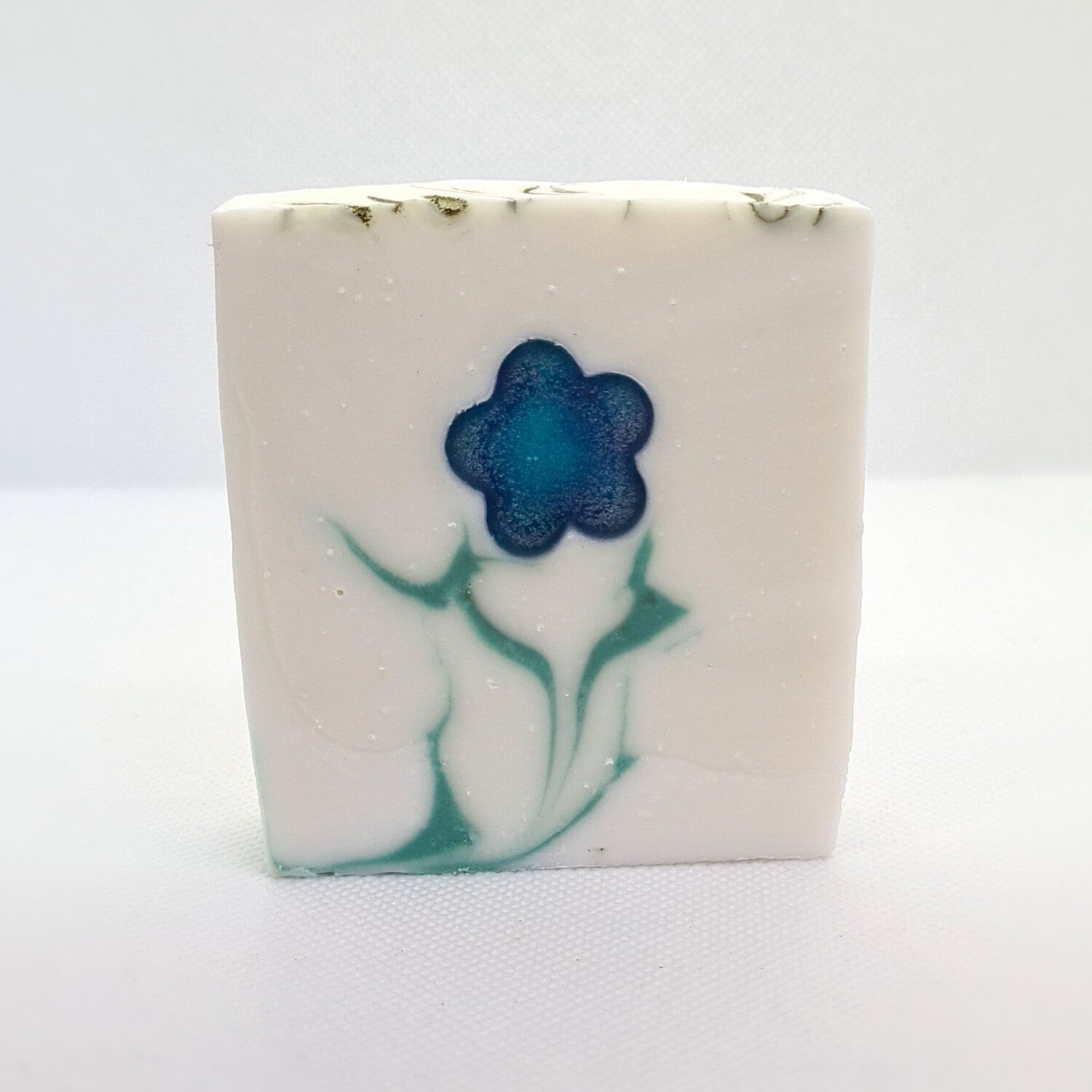 Blue Flower - Sandalwood