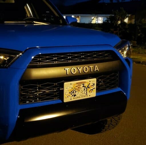 Sly Bracket for Toyota models with mesh-style lower grille.