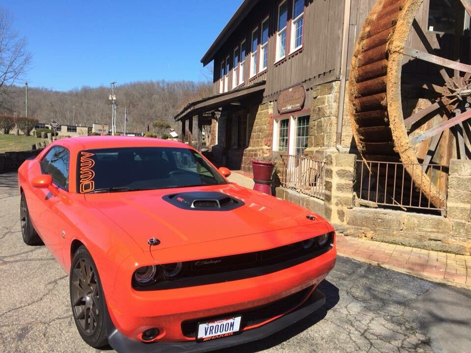 Sly Bracket for Dodge models with mesh-style lower grille.
