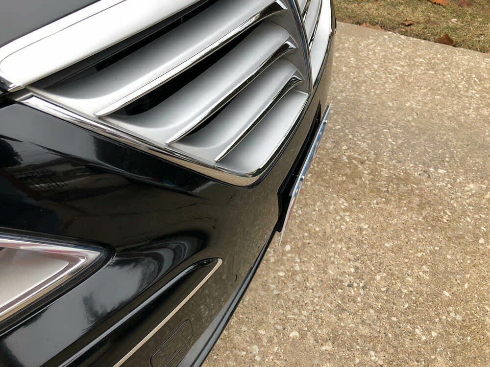 Sly Bracket fits Hyundai models with horizontal slat lower grille.