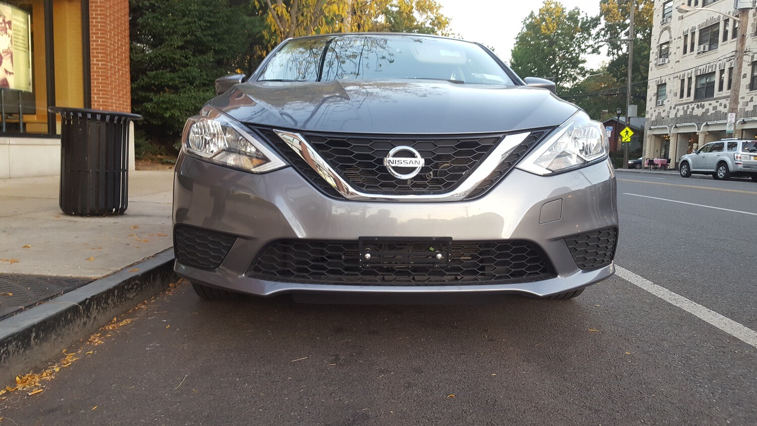 SLY BRACKET FOR NISSAN SENTRA WITH MESH LOWER GRILLE