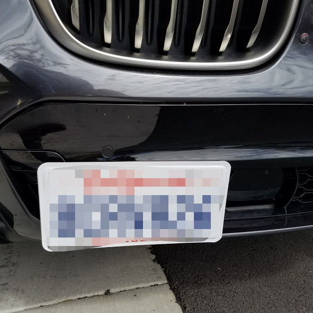 Sly Bracket for BMW models with mesh-style grille.