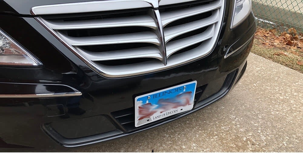 Sly Bracket fits Genesis with horizontal or vertical slats lower grille.