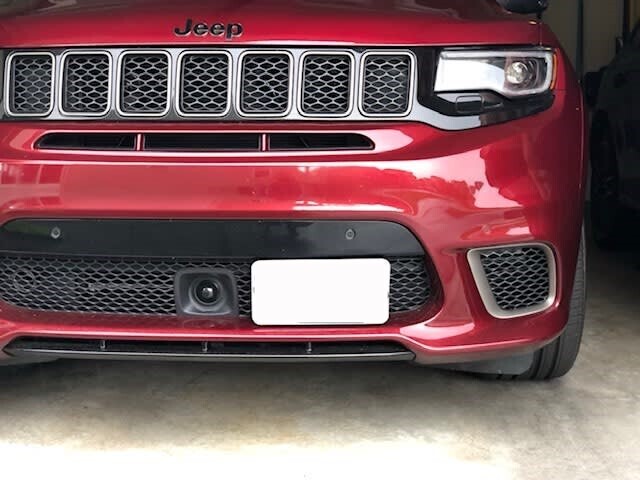 Sly Bracket for Jeep models with mesh-style lower grille.