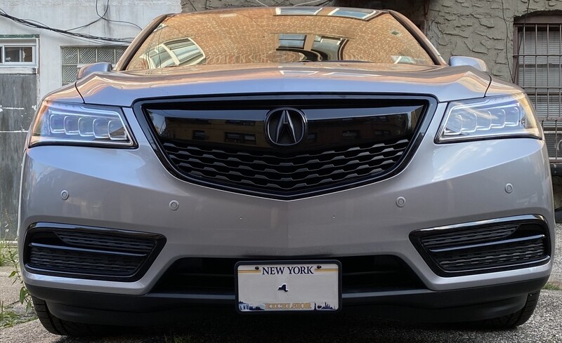 SLY BRACKET FOR ACURA MDX WITH HORIZONTAL SLATS LOWER GRILLE