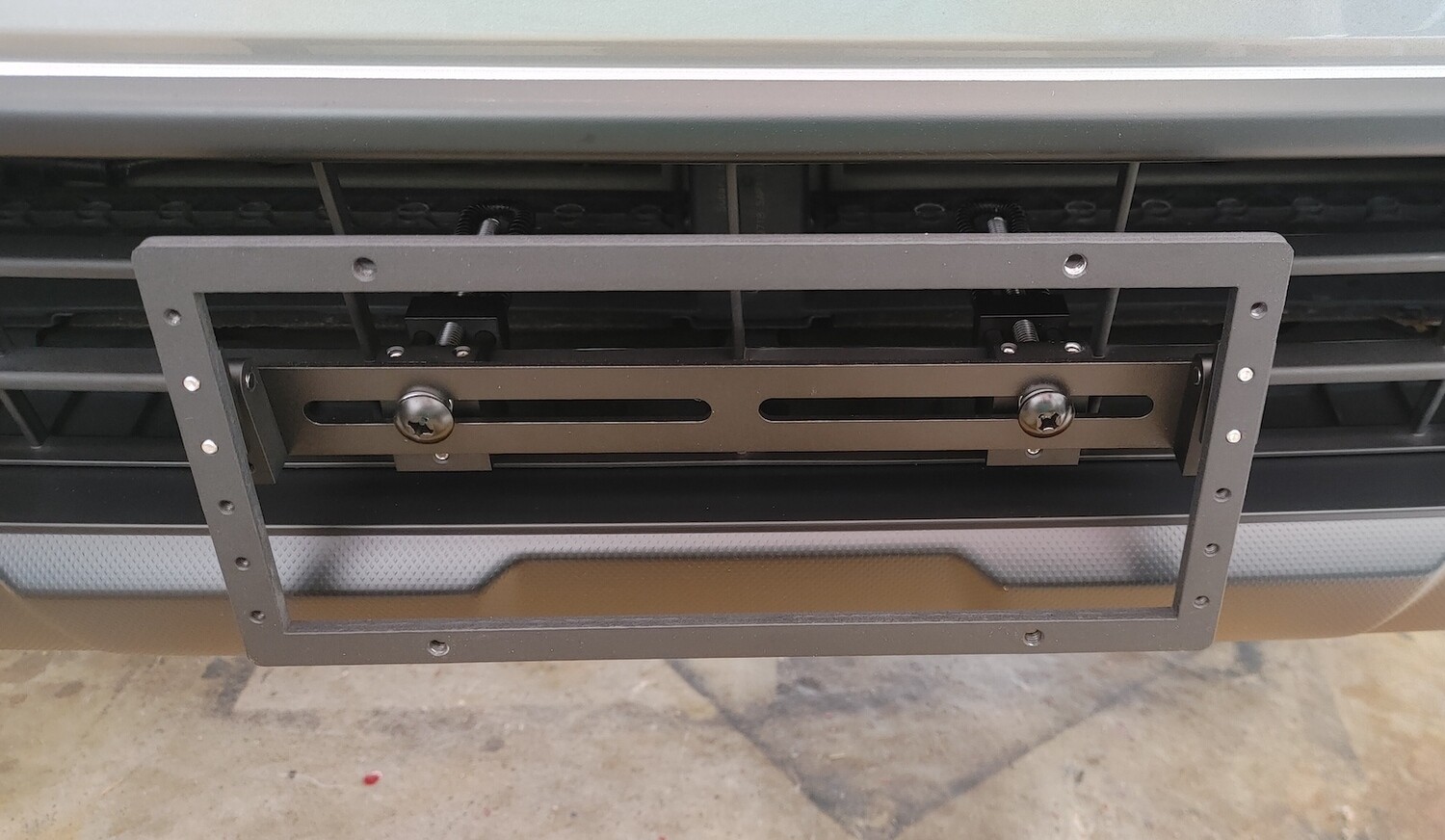 Sly Bracket fits Subaru models with horizontal or vertical slat lower grilles.