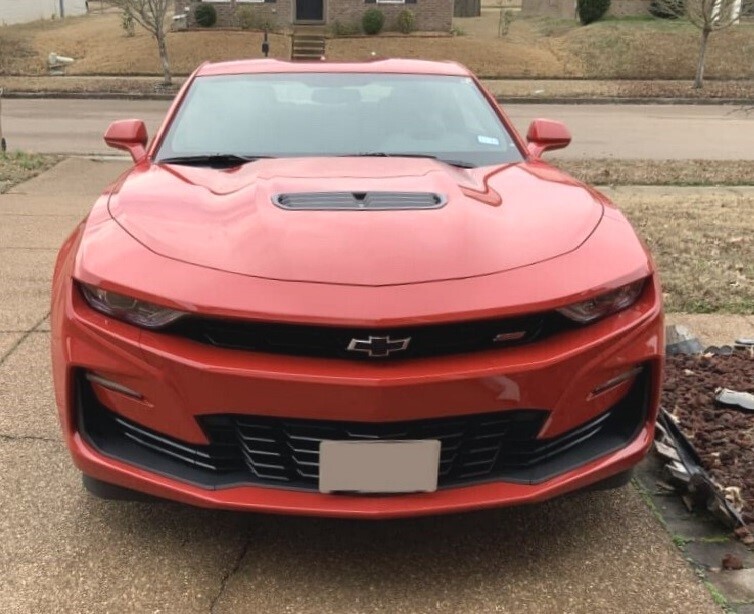 SLY BRACKET FITS CHEVROLET MODELS WITH HORIZONTAL SLAT LOWER GRILLE