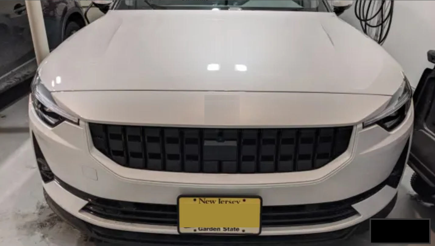 Sly Bracket fits Polestar 2 and 3 with horizontal slats lower grille.