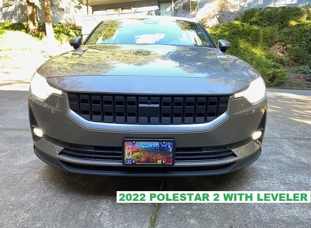 Sly Bracket fits Polestar 2 and 3 with horizontal slats lower grille.