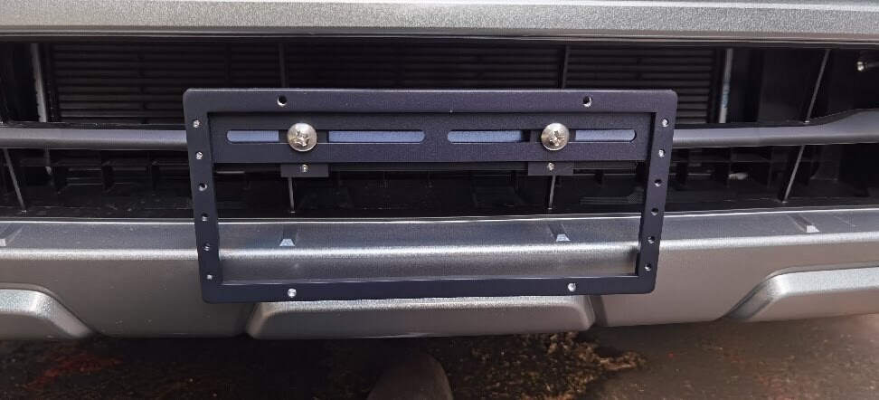 Sly Bracket fits Mitsubishi with horizontal slats lower grille.