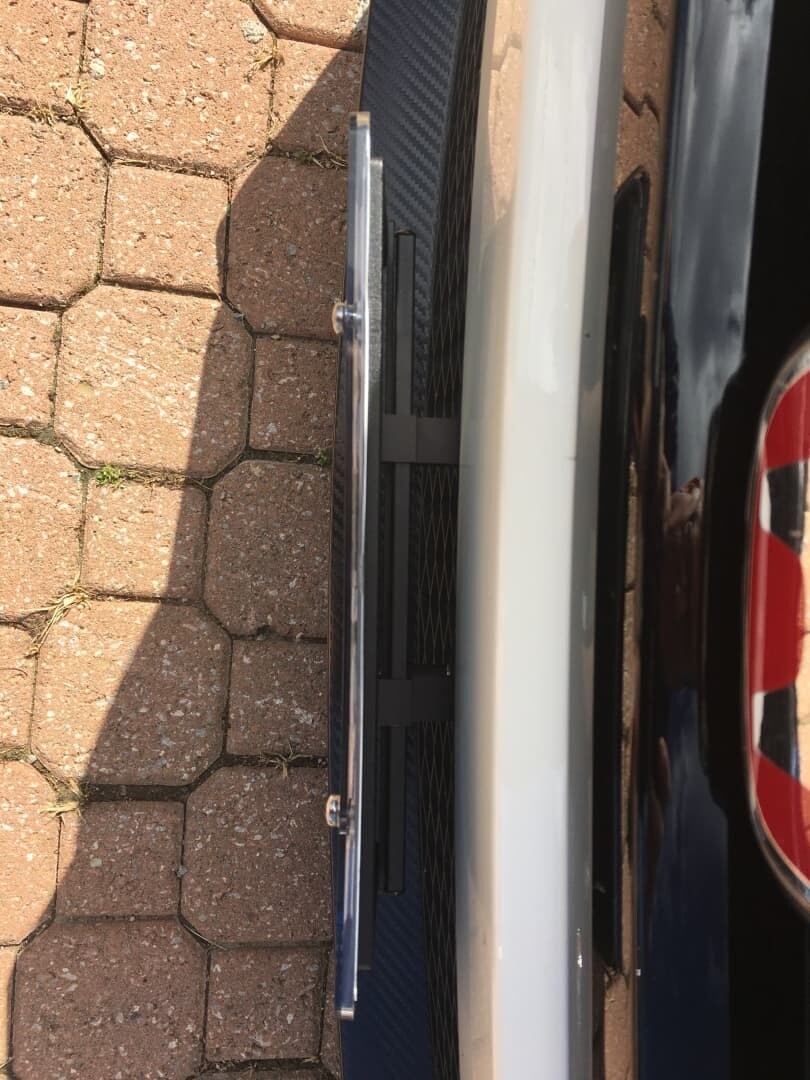 Sly Bracket for Honda Civic with mesh-style lower grille.