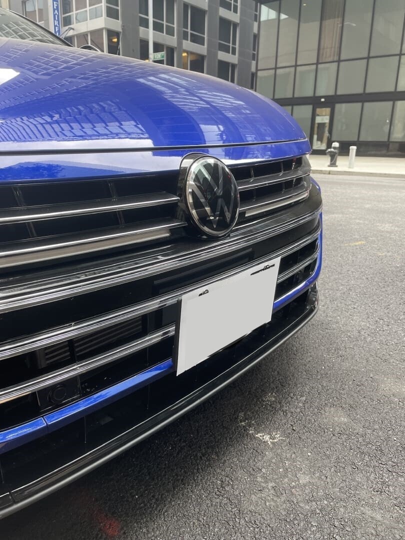 Sly Bracket fits Volkswagen Arteon with horizontal or vertical slats lower grille.