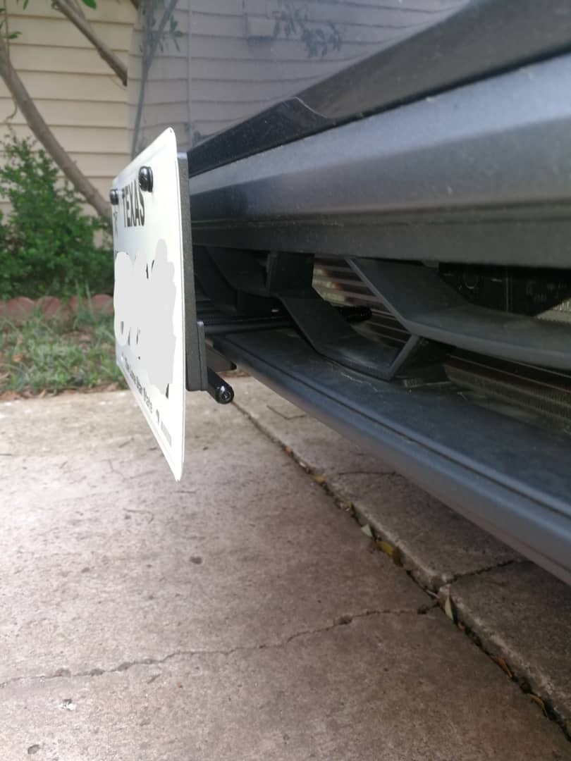 Sly Bracket fits Volkswagen Tiguan with horizontal or vertical slats lower grille.