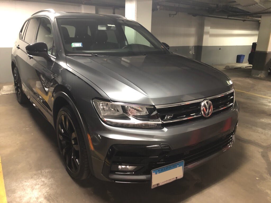 Sly Bracket fits Volkswagen Tiguan with horizontal or vertical slats lower grille.