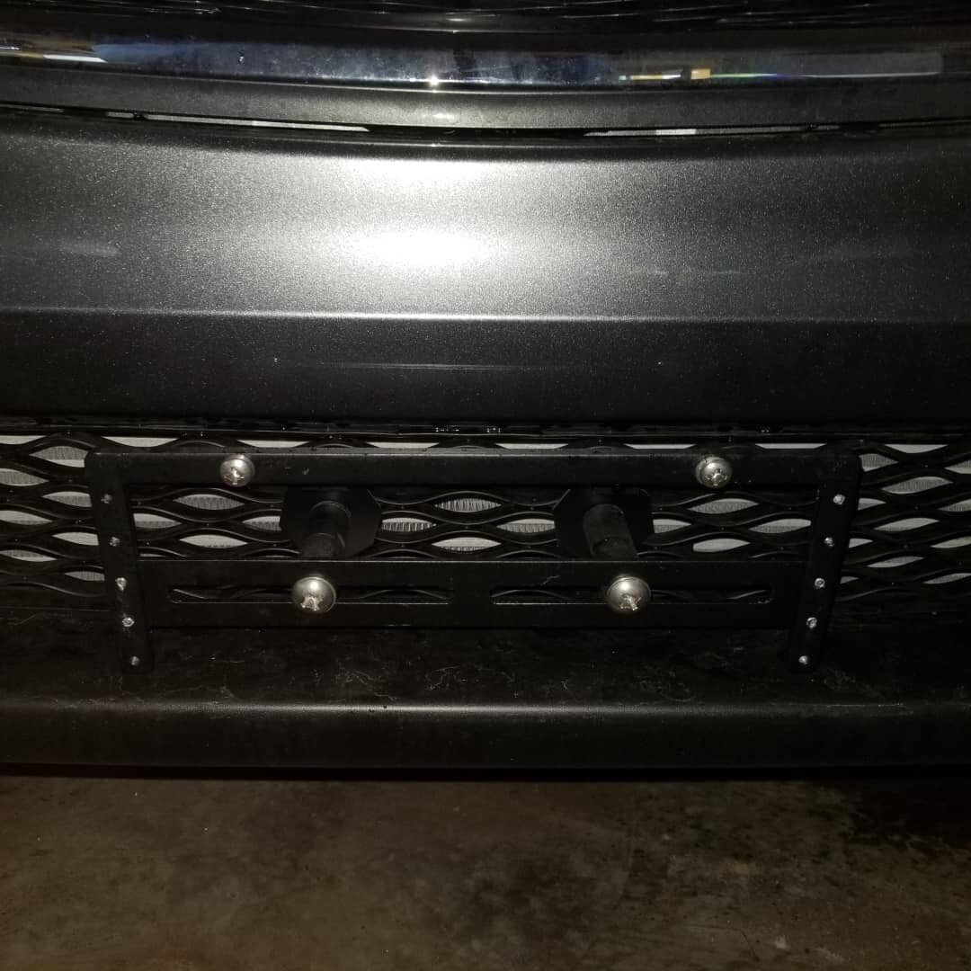 Sly Bracket for Infiniti QX50 with mesh-style lower grille.