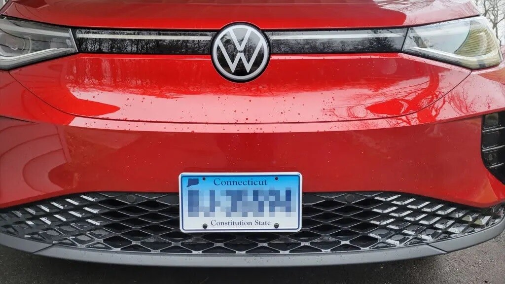 Sly Bracket fits Volkswagen 2021-2024 ID.4 with mesh-style lower grille.