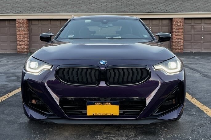 Sly Bracket fits BMW models with horizontal or vertical slats lower grille