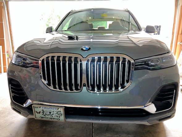 Sly Bracket fits BMW models with horizontal or vertical slats lower grille