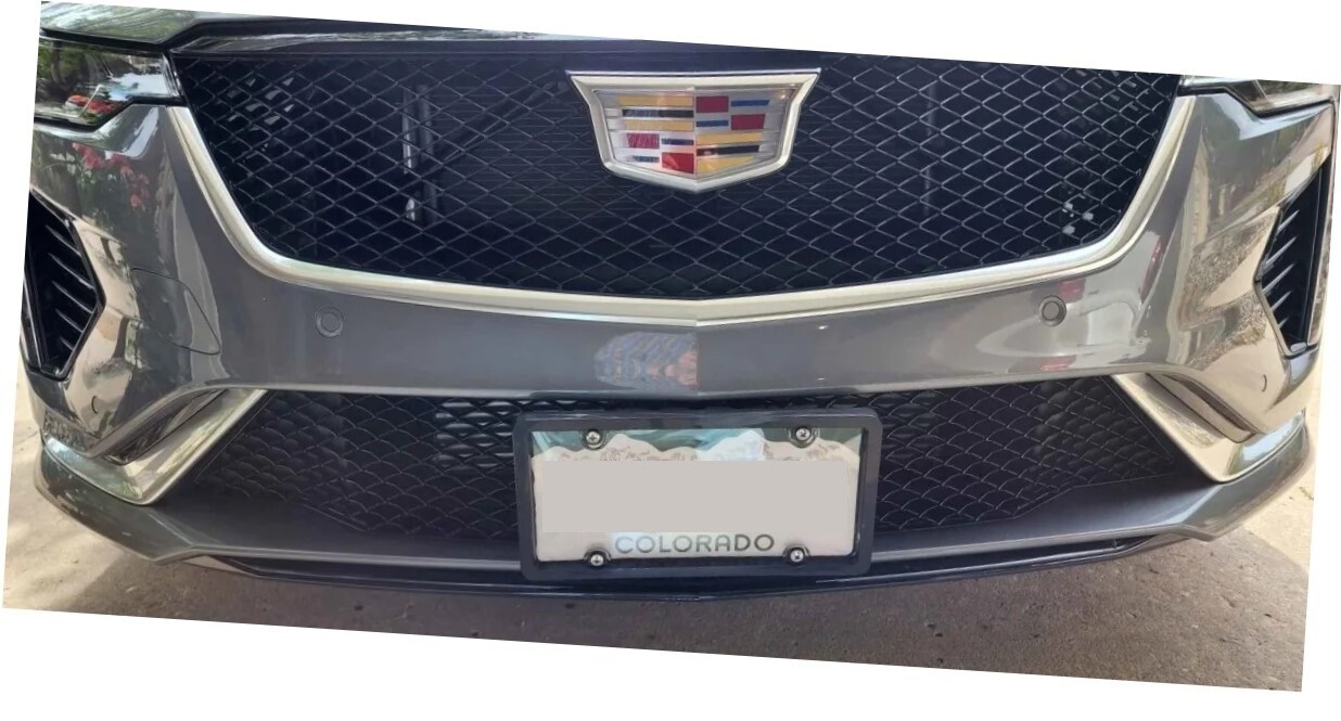 Sly Bracket for Cadillac CT4 with mesh-style lower grille.