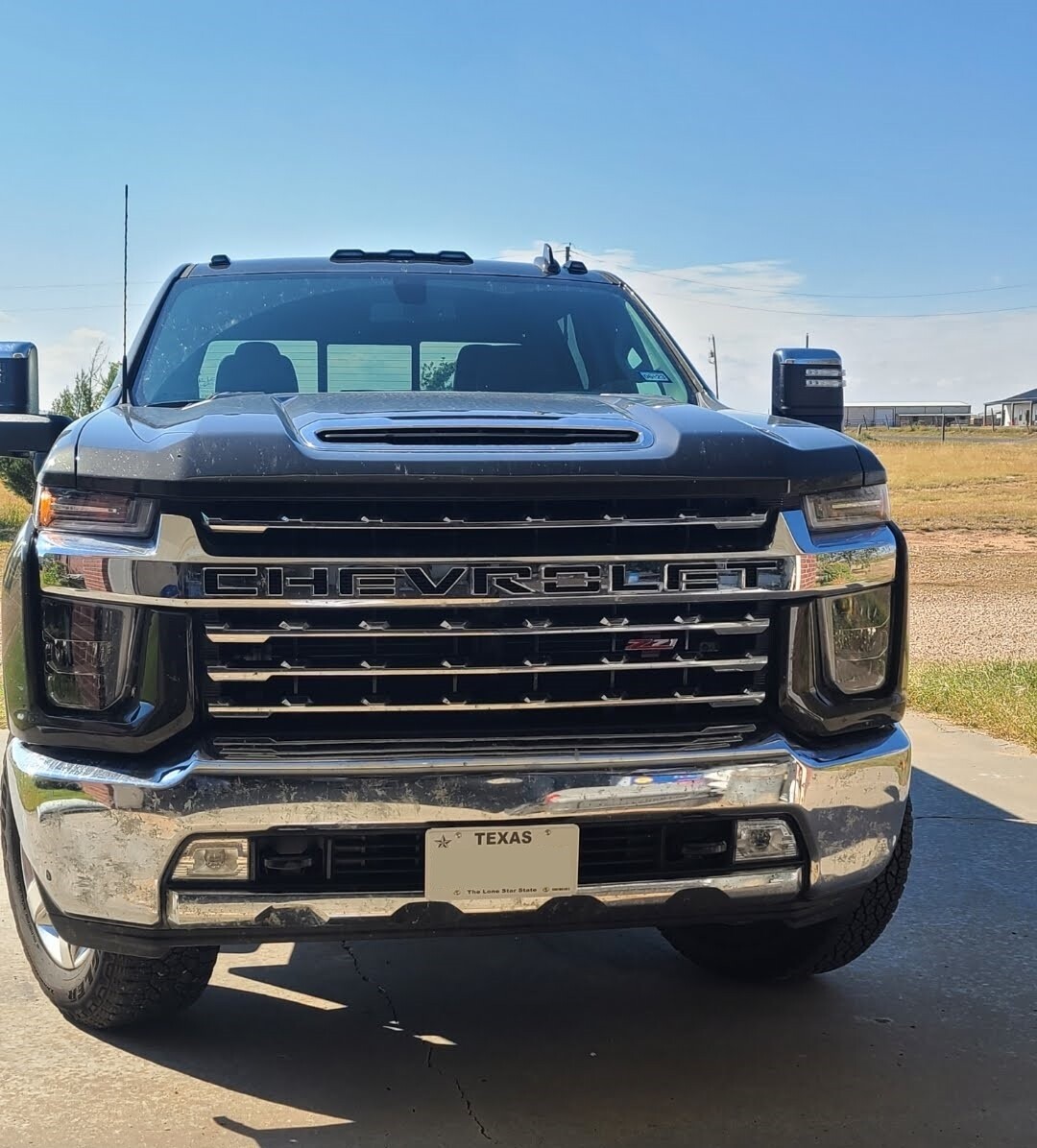 Sly Bracket for Chevy Silverado with horizontal slat lower grille.