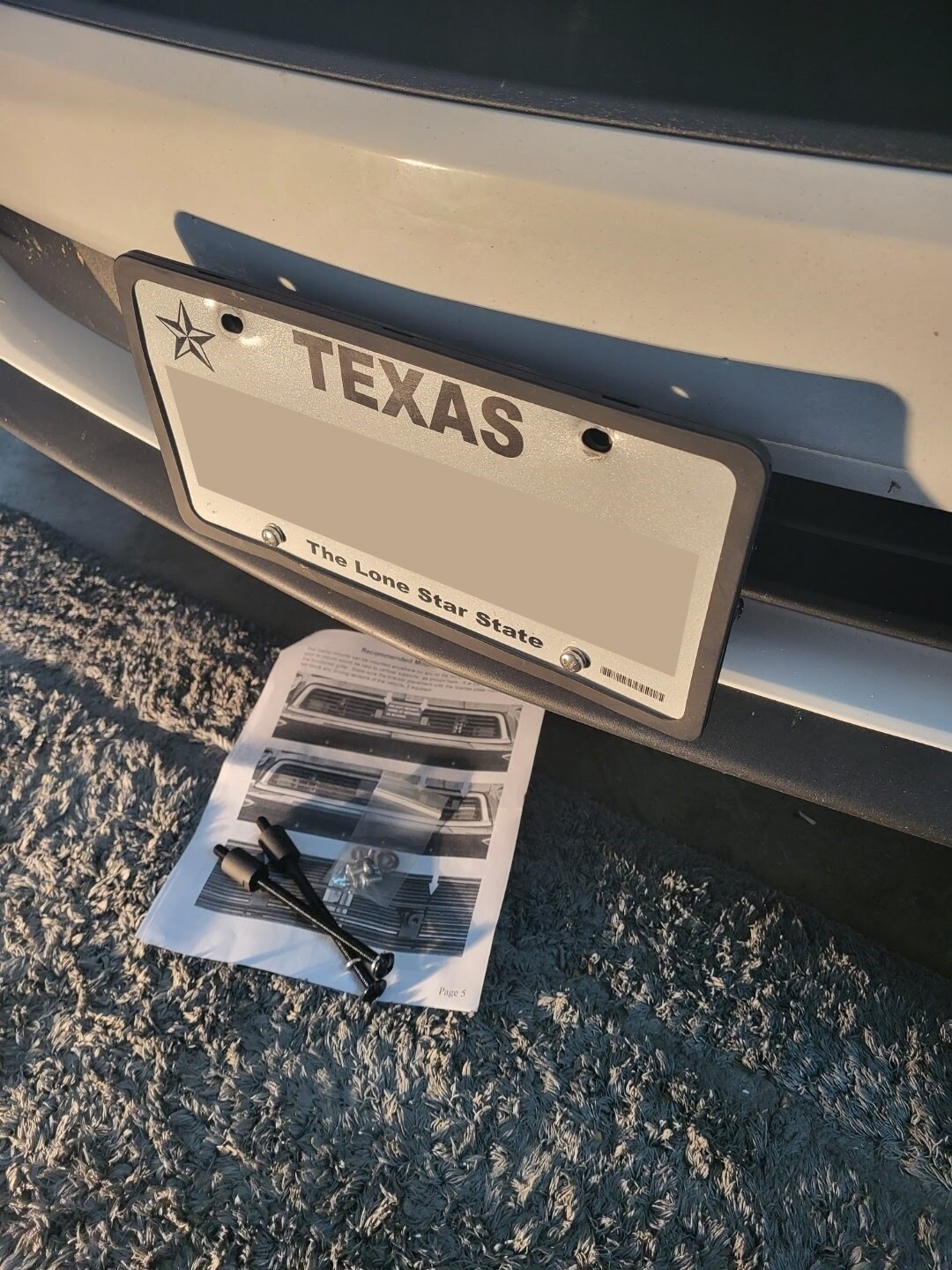 Sly Bracket fits Ford Mustang with horizontal slat lower grille.