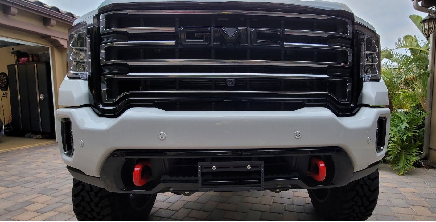 Sly Bracket fits GMC Sierra 2500 with horizontal slats lower grille.