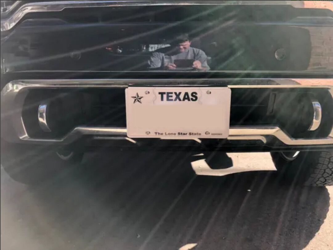 Sly Bracket fits GMC Sierra 2500 with horizontal slats lower grille.