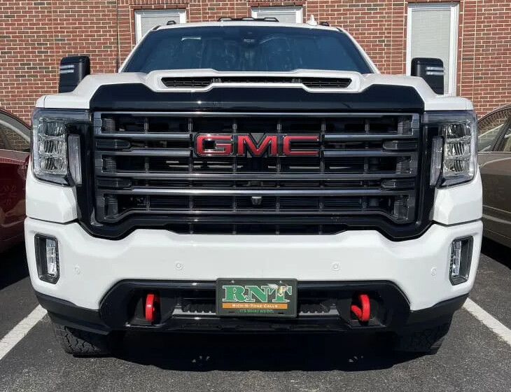 Sly Bracket fits GMC Sierra 2500 with horizontal slats lower grille.