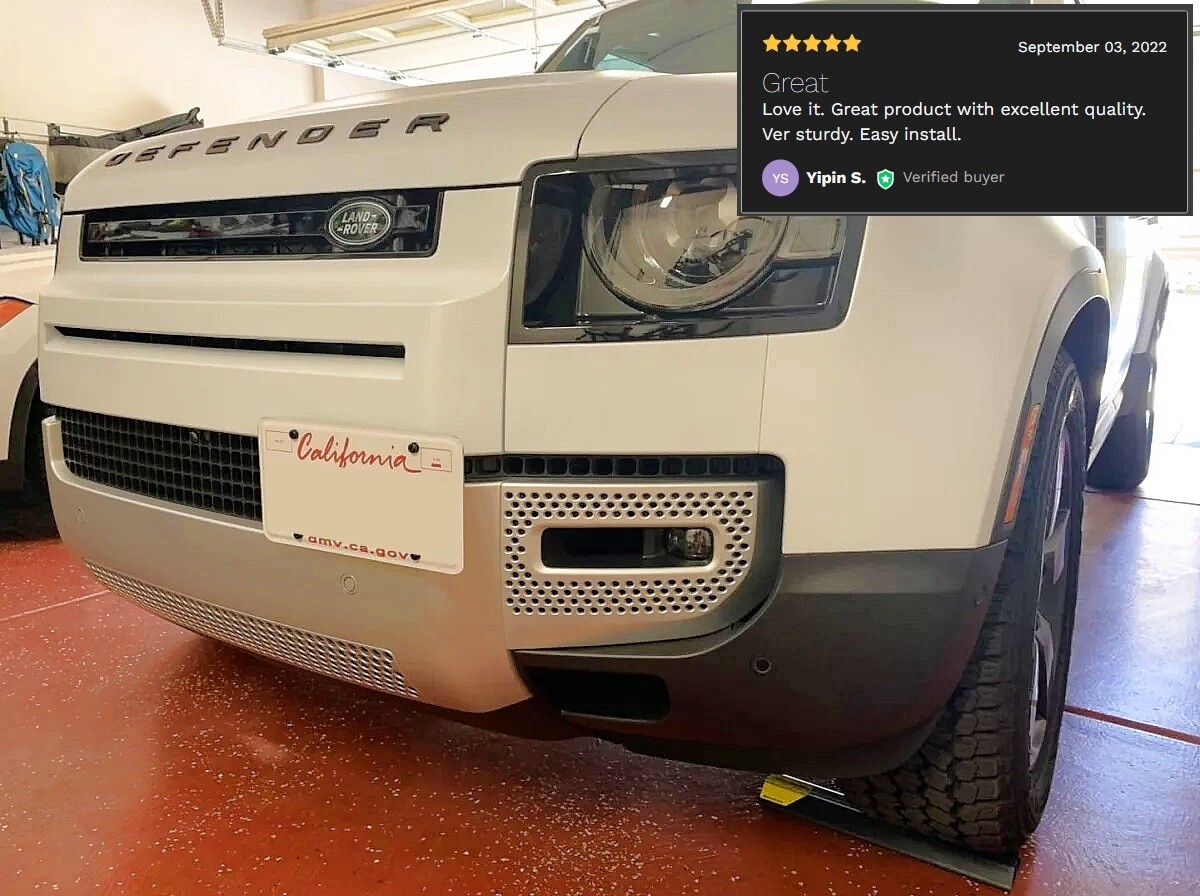 Sly Bracket for Land Rover Defender with mesh grille.