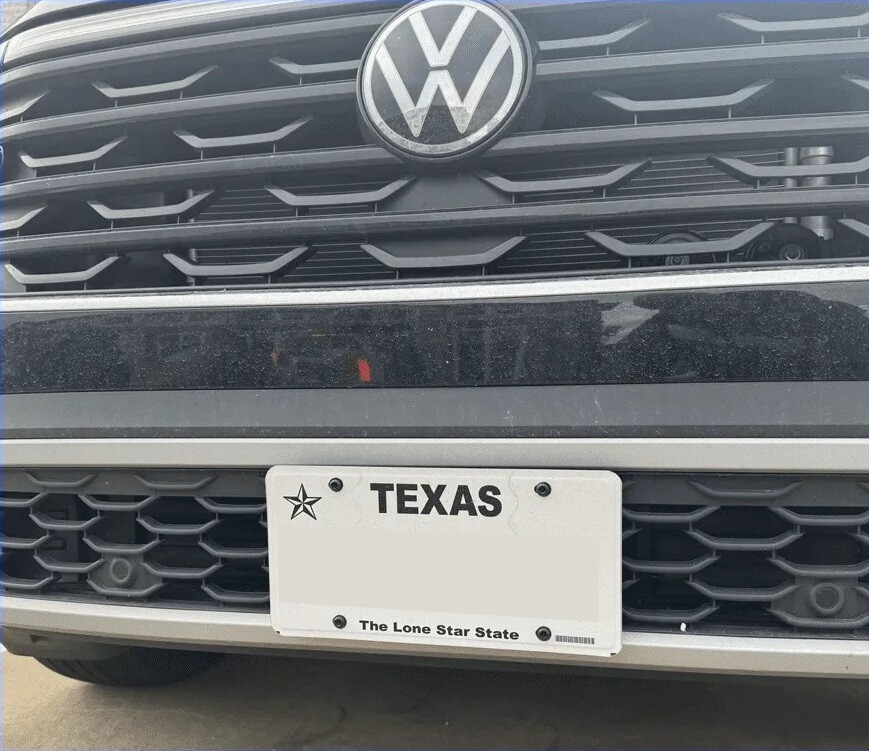 Sly Bracket for Volkswagen Atlas Cross Sport with mesh lower grille.