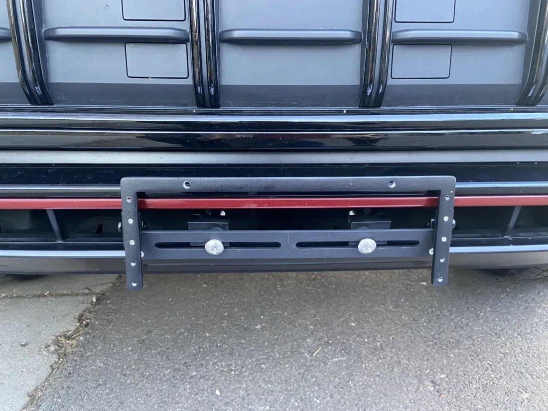 Sly Bracket fits 2021-2023 Audi SQ8 with Vertical Slats Lower Grille.