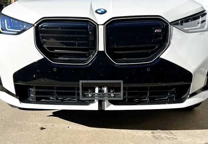 Sly Bracket fits 2025 BMW X3 with horizontal slats lower grille.