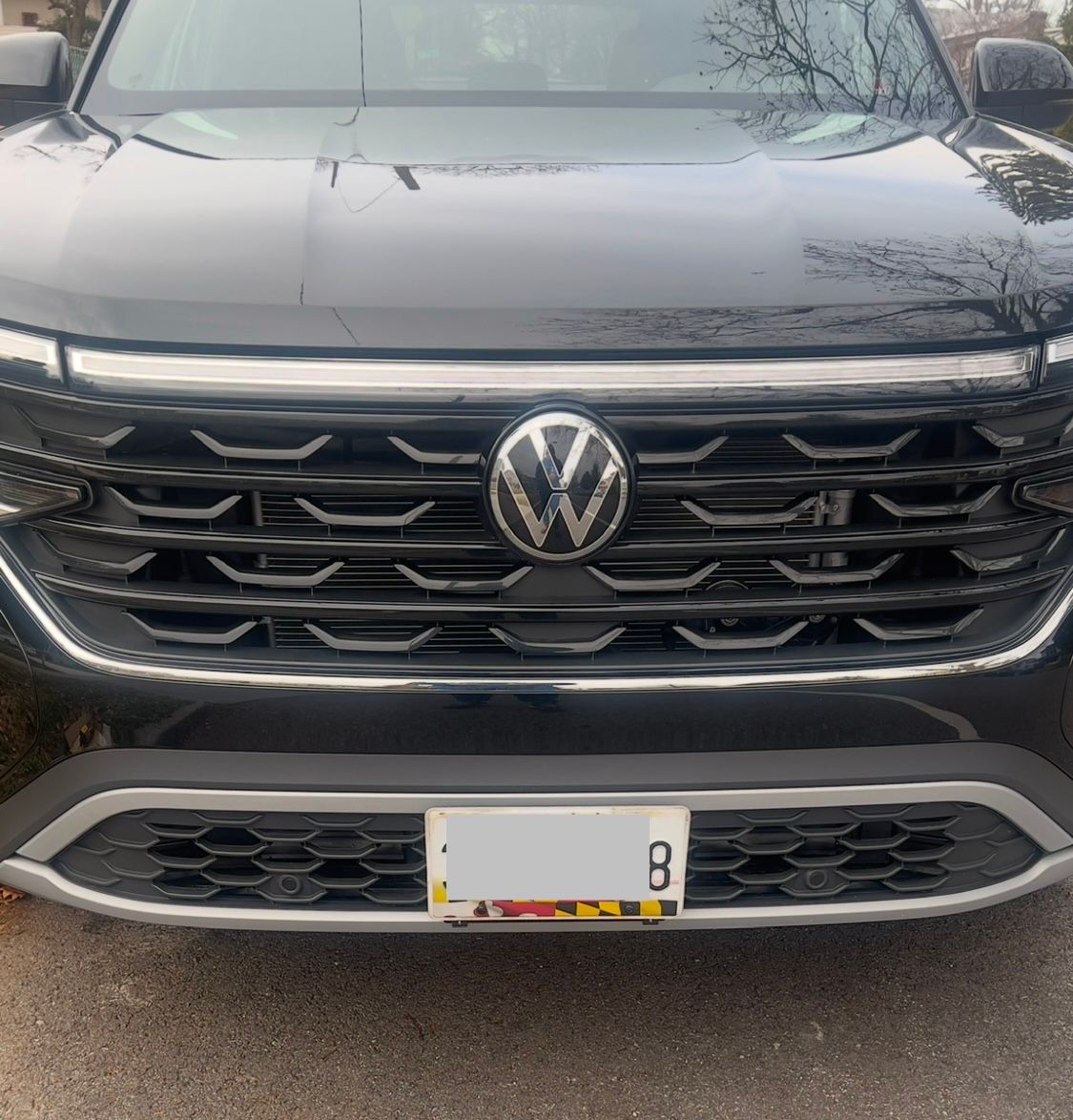Sly Bracket for Volkswagen Atlas Cross Sport with mesh lower grille.