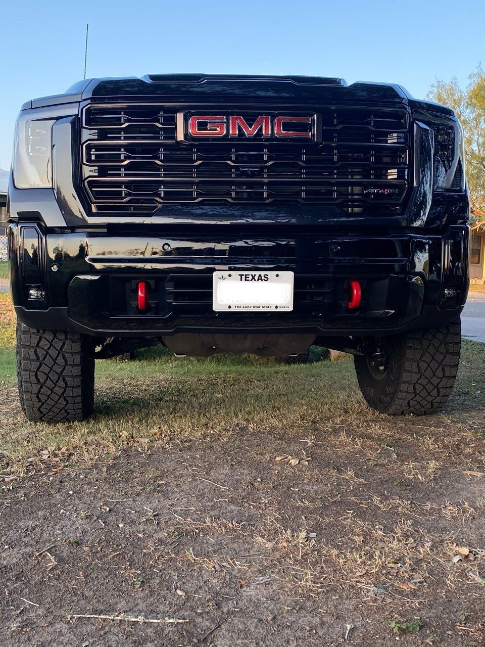 Sly Bracket fits GMC Sierra 2500 with horizontal slats lower grille.