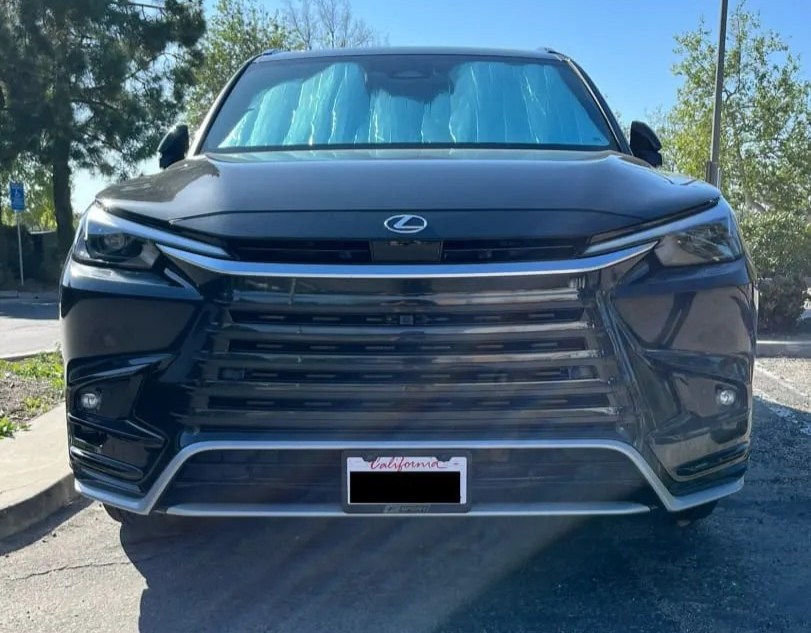Sly Bracket fits 2024-2025 Lexus TX 500h and 350 with horizontal slats lower grille.