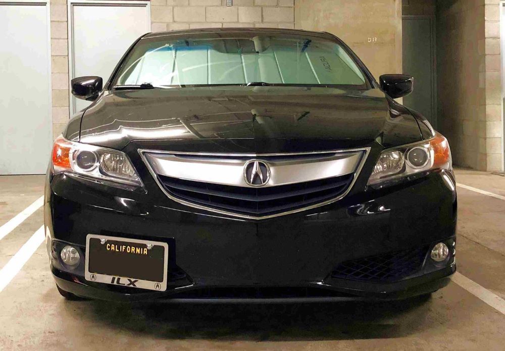 Sly Bracket for Acura models with mesh-style lower grille.